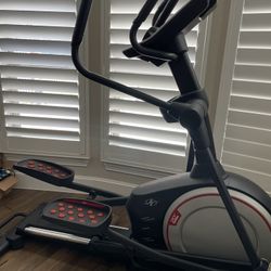 NordicTrack E9.0 Elliptical Machine