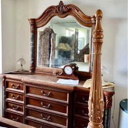 Real Solid Wood Bedroom Dresser - Mirror