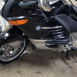 2009 BMW K1200LT Motorcycle GREAT CONDITION!