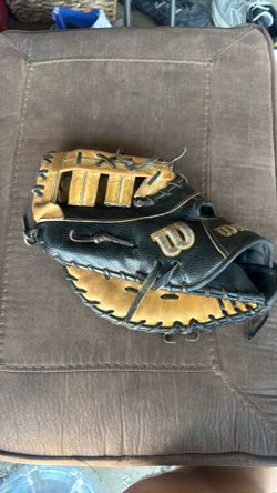 Wilson A2000 LHT 1B glove