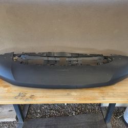 2022-2024 Jeep Grand Cheroke Front Lower  Bumper  OEM 