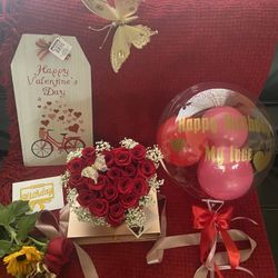 Arreglo De Rosas Y Chocolates En Forma De Corazón
