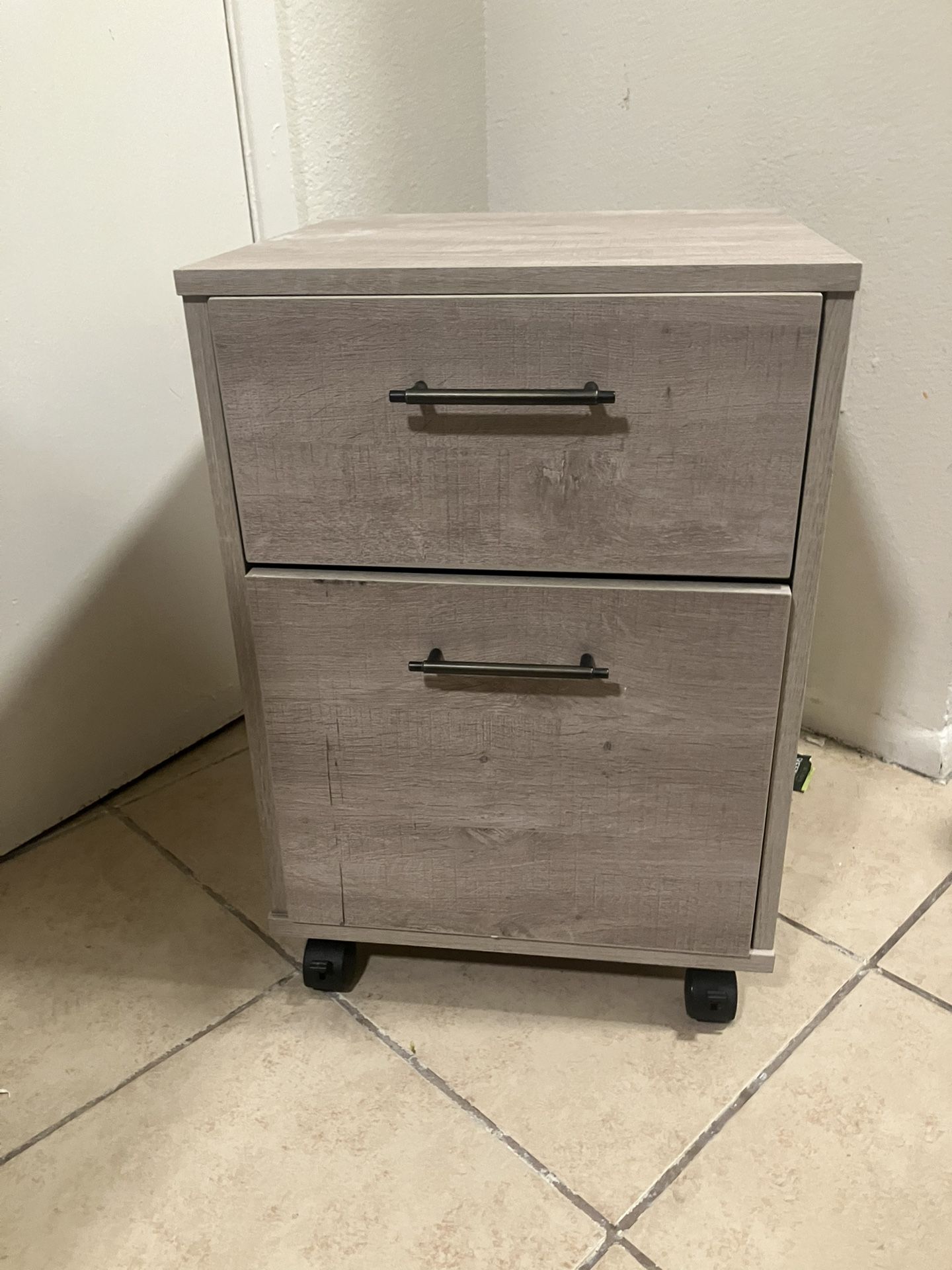 Side Table/ Filing Cabinet