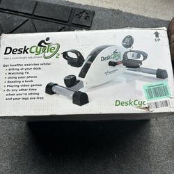 Exercise Under the Dest . Can Be Used Any Where