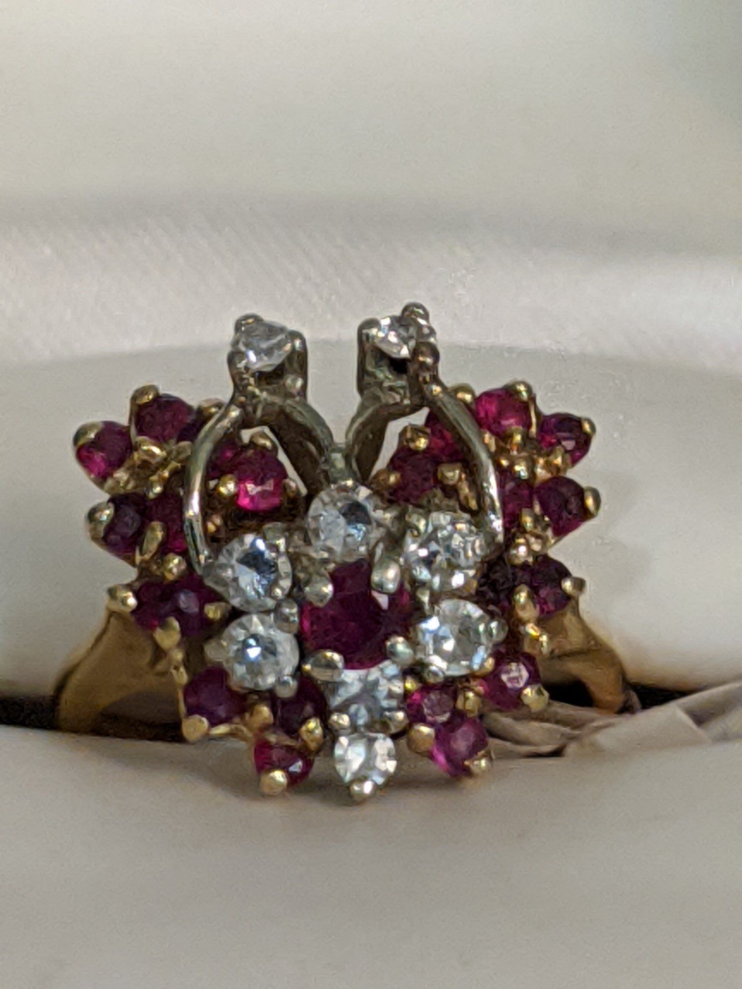 14k RUBY AND DIAMOND RING