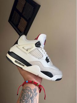 Jordan 4 retro