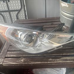 Hyundai Sonata right passenger complete headlight replacement