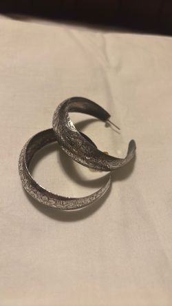 Sterling Silver Floral Engraved Hoop Earrings