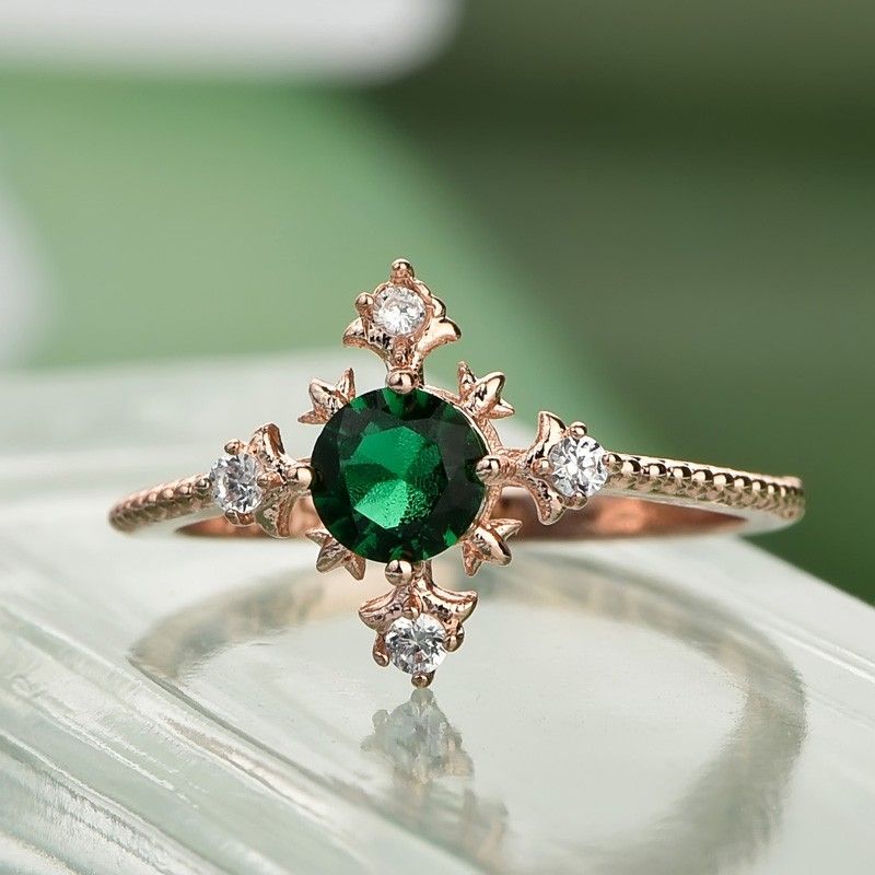 "Fashion Romantic Emerald CZ Zircon Simple Thin Ring for Women, EVGG1181