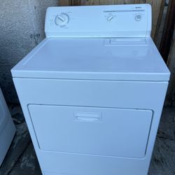 Kenmore (Electric-240v) Dryer