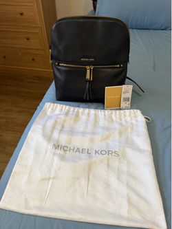 Michael Kors Rhea Zip MD Slim Backpack Leather