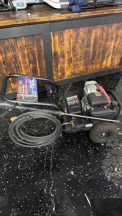 Excell 2400 PSI Gas Pressure Washer