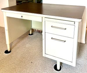 Original tanker desk