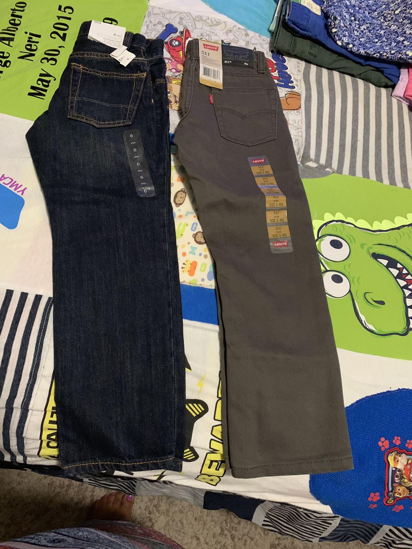 Gap kids/ Levi’s/NIKE (BOYS AND GIRLS)