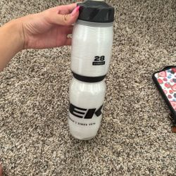 TREK insulated Water Bottle 