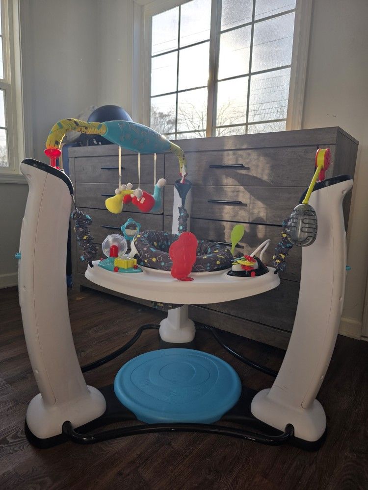 peg perego infant car seat height limit Primo Viaggio Nido - Rear Facing - Astral | Includes Base with Load Leg & Anti-Rebound Bar - for Babies 4 to 30 lbs fh-licensor-nfl Recommended for infants 5 Red Bank Lions 2000 TYPE:BRIGHT MOON WHITE（DARK TEA VISOR + CUSTOM LENS (CHOOSE ONE OF THREE)