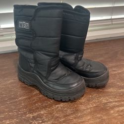 WFS SNOW BOOTS TODDLER SIZE12