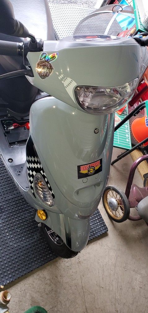2024 Gator 50 cc