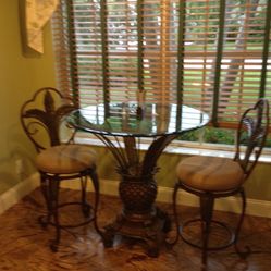 Pineapple Hightop Table W/2stools