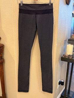 NWT~LULULEMON Women Black Pattern Athletic Leggings Size 4 Tall