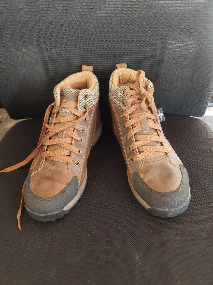 Wrangler Hiking Boots