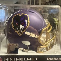 Ray Lewis Signed Baltimore Ravens Riddell Speed Mini Helmet Beckett