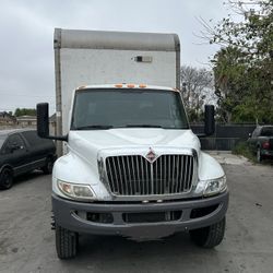 2020 International Mv607 