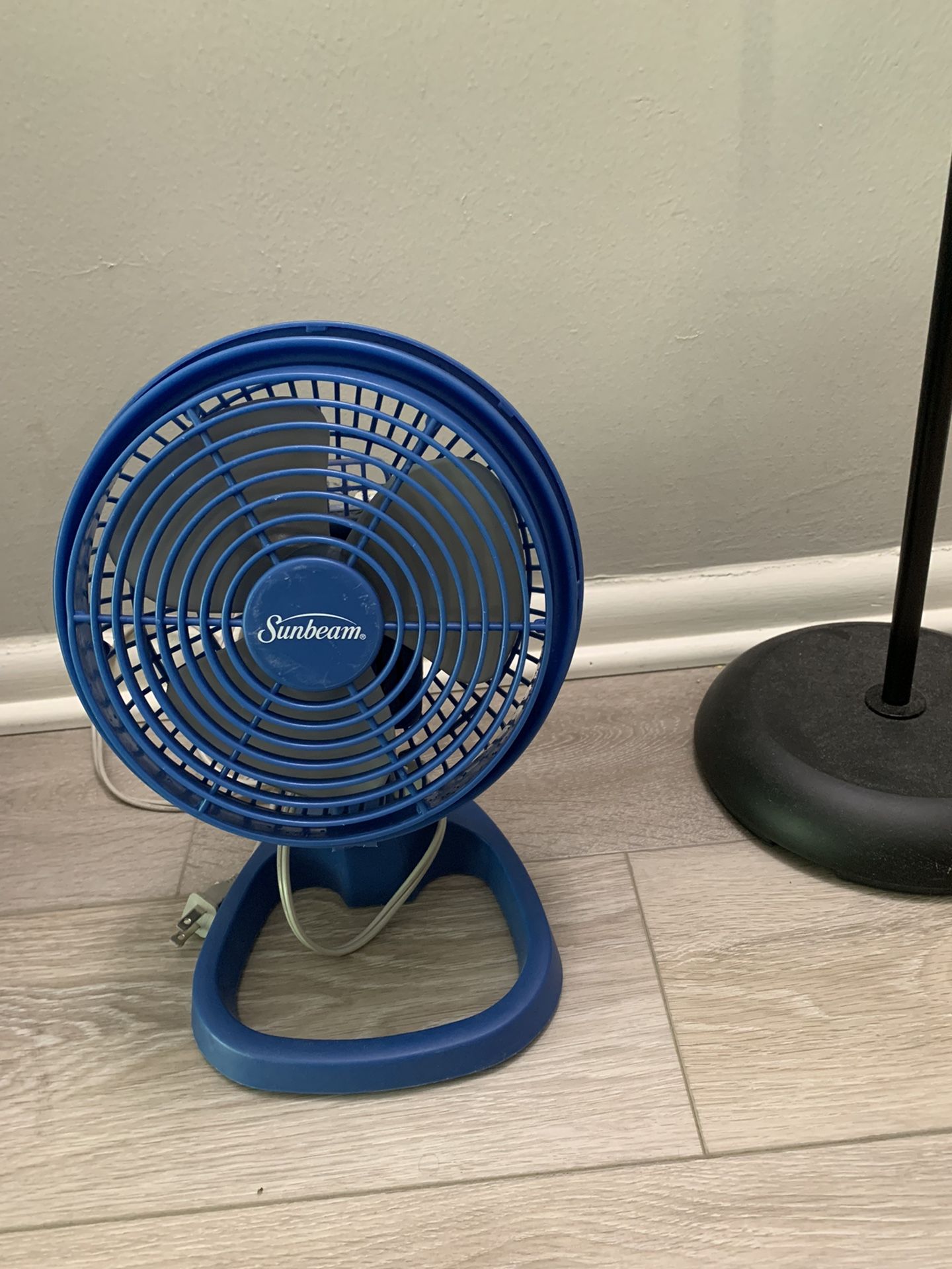 Sunbeam mini portable electric fan