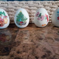 4 Vintage Holiday Hand painted Porcelain Eggs 
