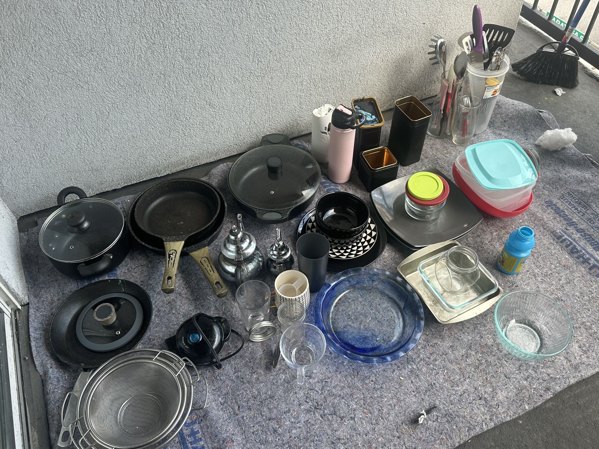 Misc Pots Pans Cups Waffle Maker 