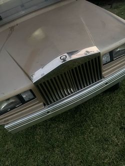 Antique gulf cart