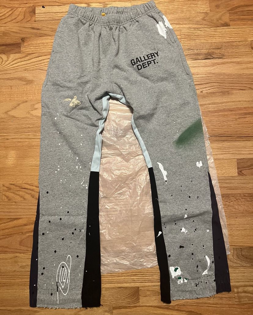 Gray gallery dept joggers