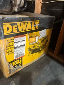 Two speed planer- in box never opened
