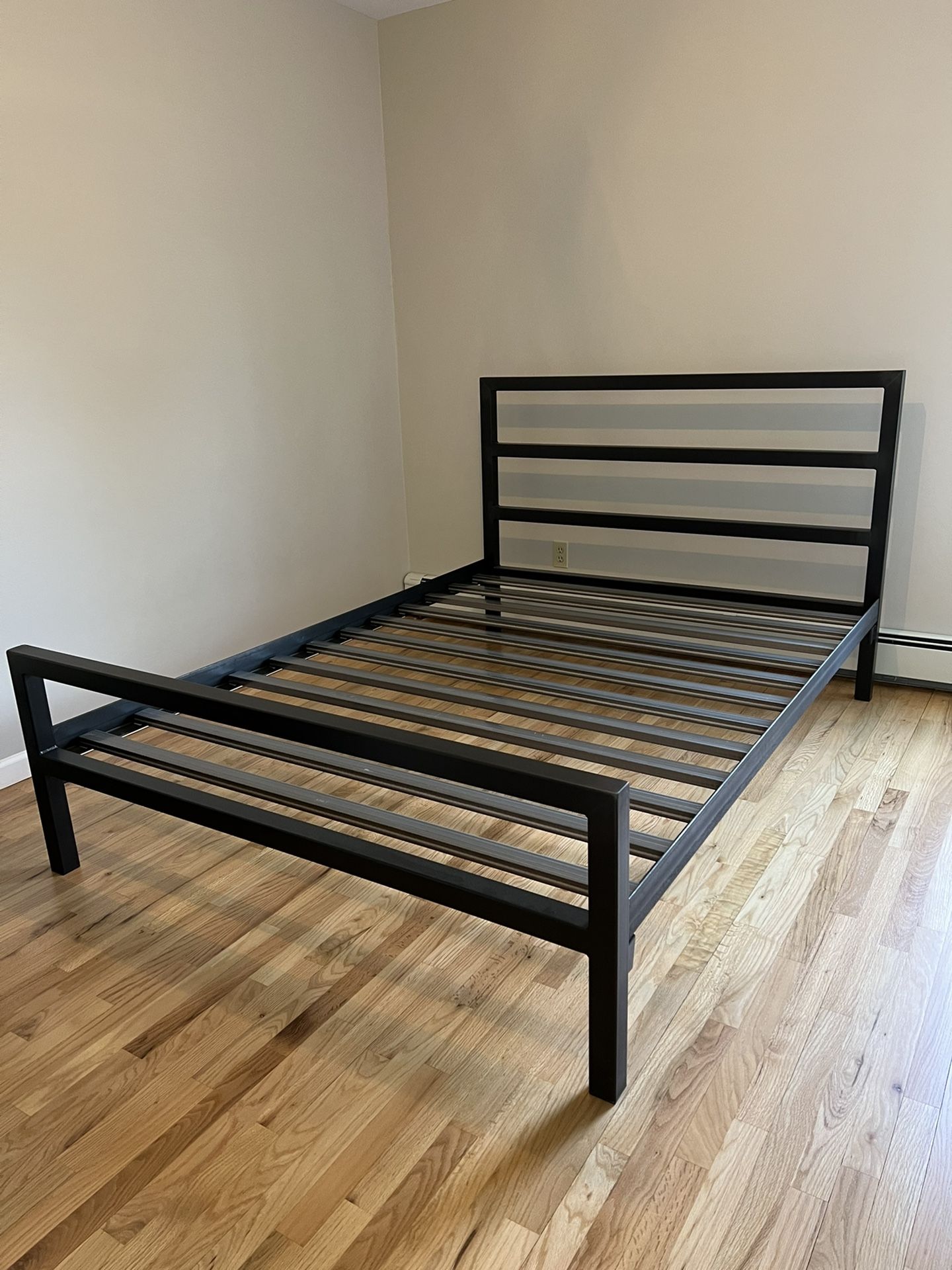 Room & Board Parsons Queen Bed in Natural Steel