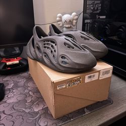 Size 10 Yeezy Foam Runners
