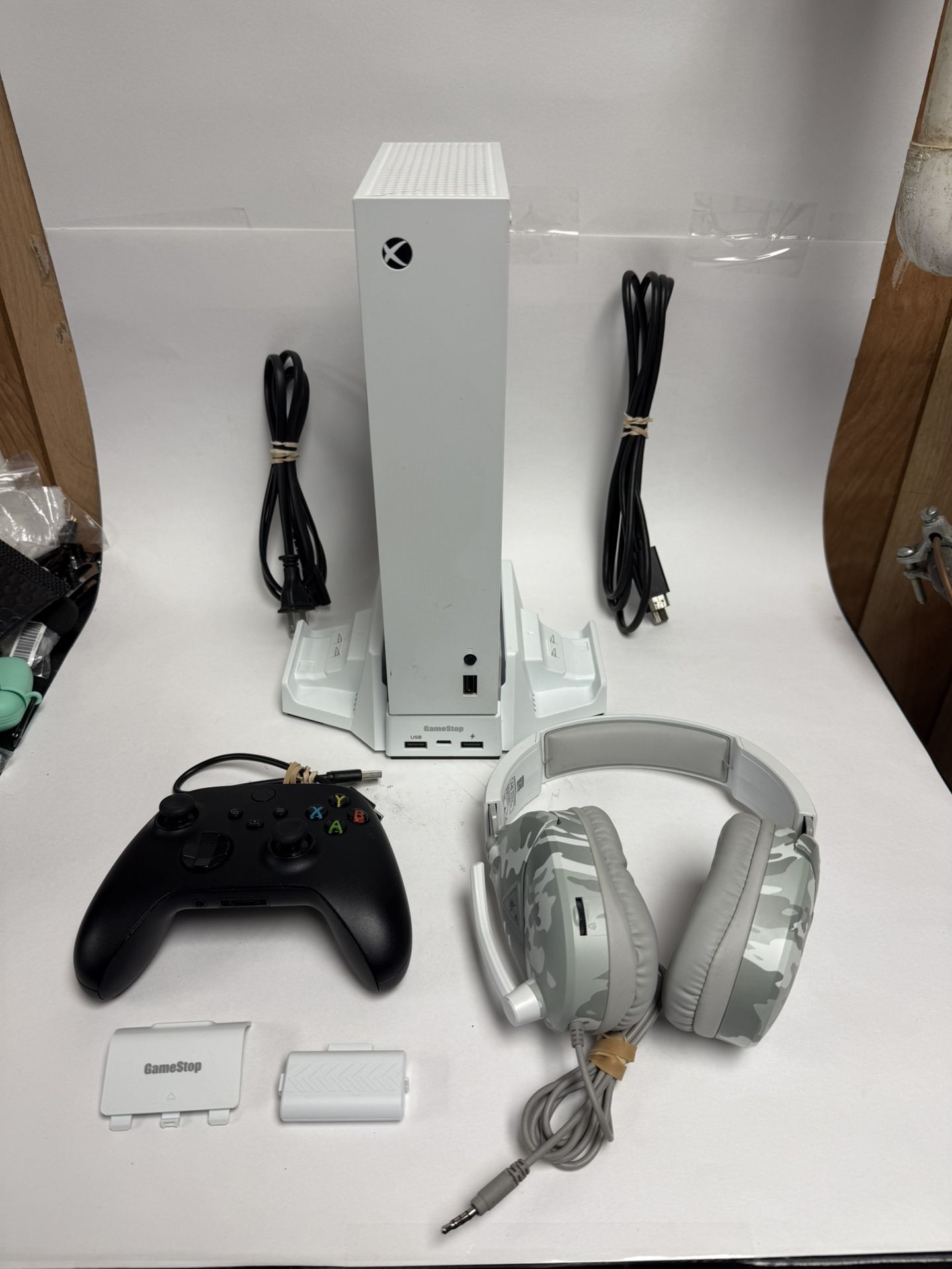 Xbox Series S Bundle