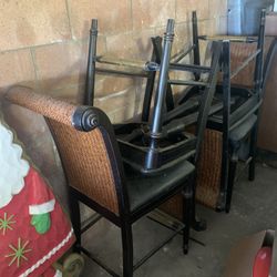 Dining Room Table With 4 Chairs