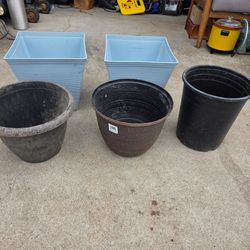 Pots!