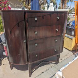 BEAUTIFUL LANE BUFFET/ SIDEBOARD/ DRESSER