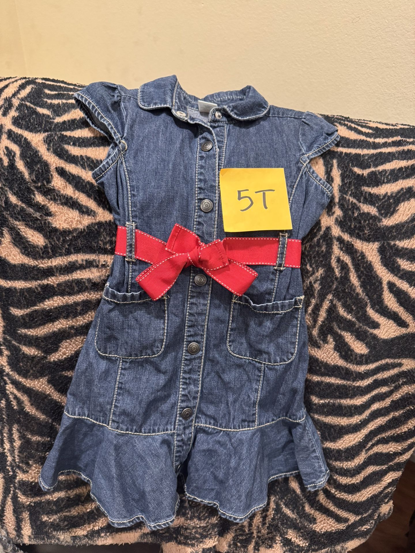Gymboree Size 5T Vintage Poppy Love Dress With Red ribbon belt In Excellent Condition
