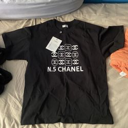 Chanel t-shirt