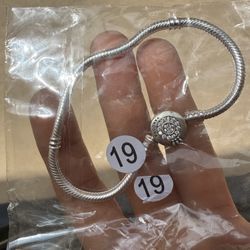 Pandora bracelet S925