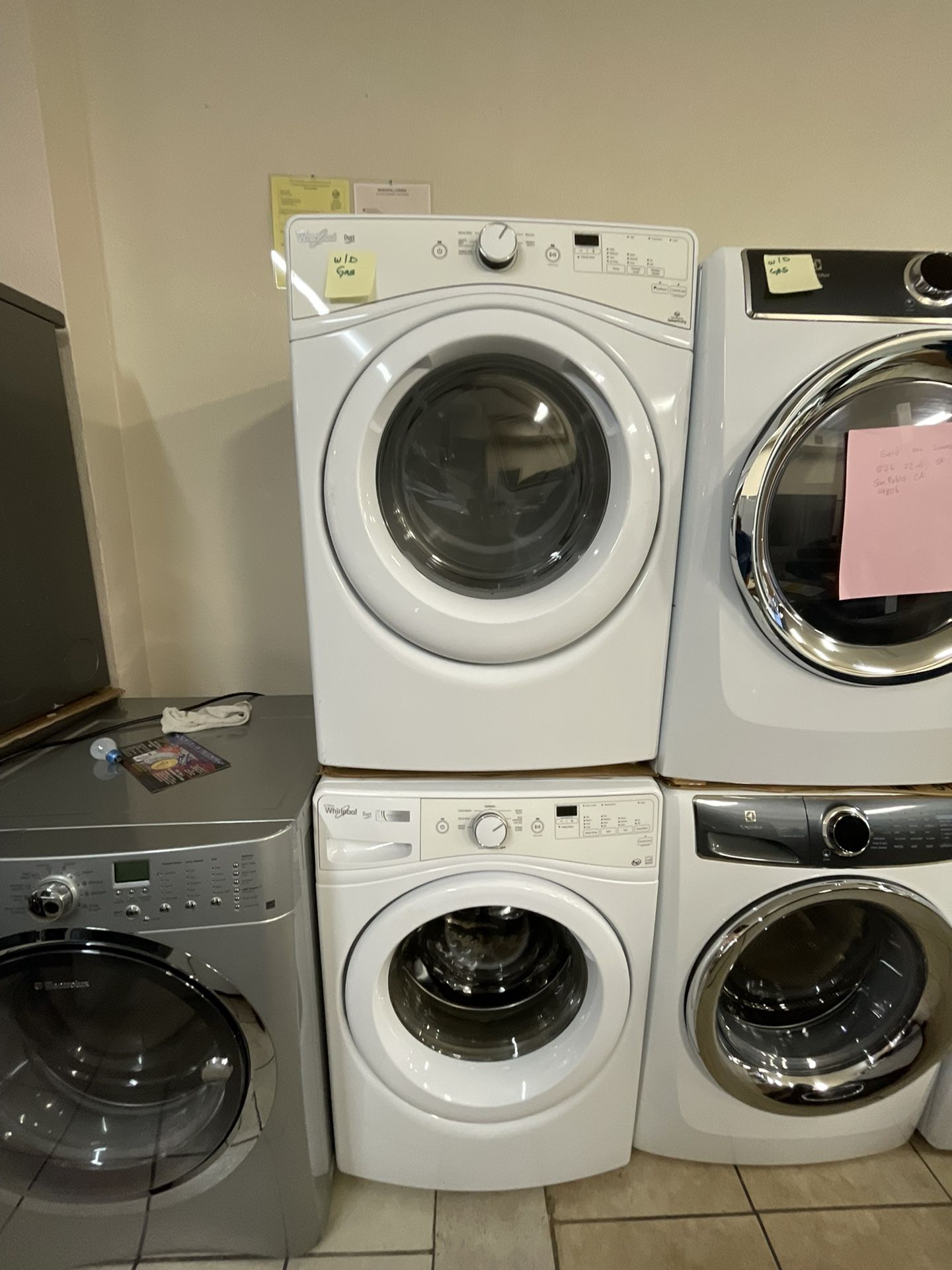 Whirlpool Duet Washer And Gad Dryer