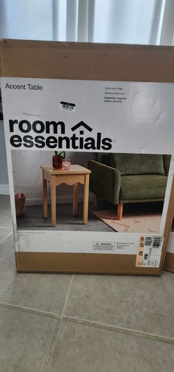 Accent table