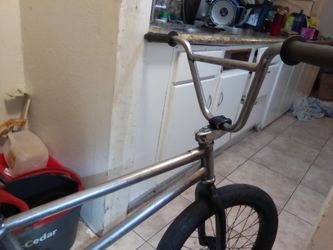 21 STRANGER. CRUX. BMX