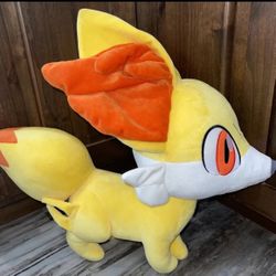 Pokemon Center Limited Original Large 20” Fokko Fennekin Life Size Plush Tokyo 2013