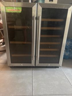 Summit Dual-zone double-door wine fridges