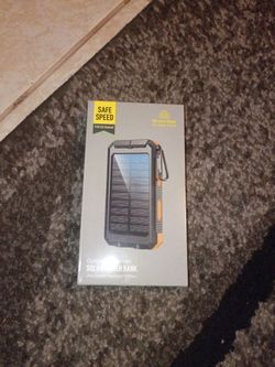Solar power bank