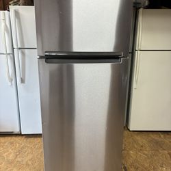 Refrigerator Whirlpool Stainless Steel 