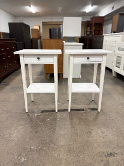 2 White Nightstands/ Nightstand Set / End Tables / Side Tables